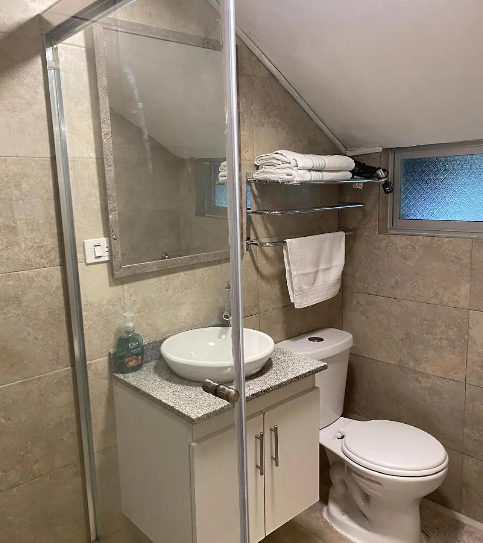 Hospedaje En Quito Norte, Apartamento & Suite Independientes 0*,